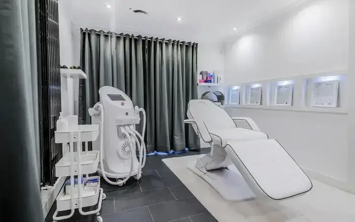 دعوت از پزشک عمومی دارای پروانه به عنوان مسئول فنی جهت کلینیک در بلوار اشرفی اصفهانی کرمانشاه