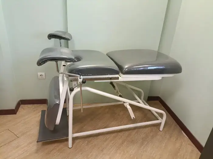 فروش تعدادی وسایل مطب در کرمان