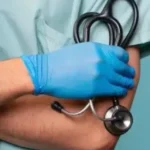 استخدام پزشک عمومی آقا مسلط به اقدامات زیبایی جهت مرکز درمانی معتبر در غرب تهران