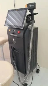 استخدام اپراتور لیزر آقا جهت کلینیک در اصفهان