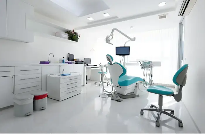 استخدام دستیار و منشی جهت کلینیک دندانپزشکی در اهواز