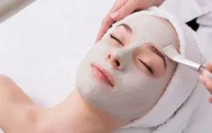 استخدام فیشیال کار جهت کلینیک زیبایی در صومعه‌سرا گیلان