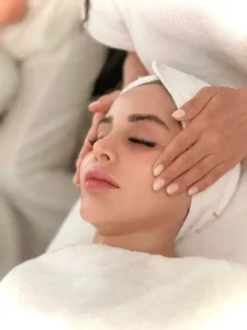 دعوت از پزشک عمومی دارای پروانه جهت کلینیک زیبایی در تبریز