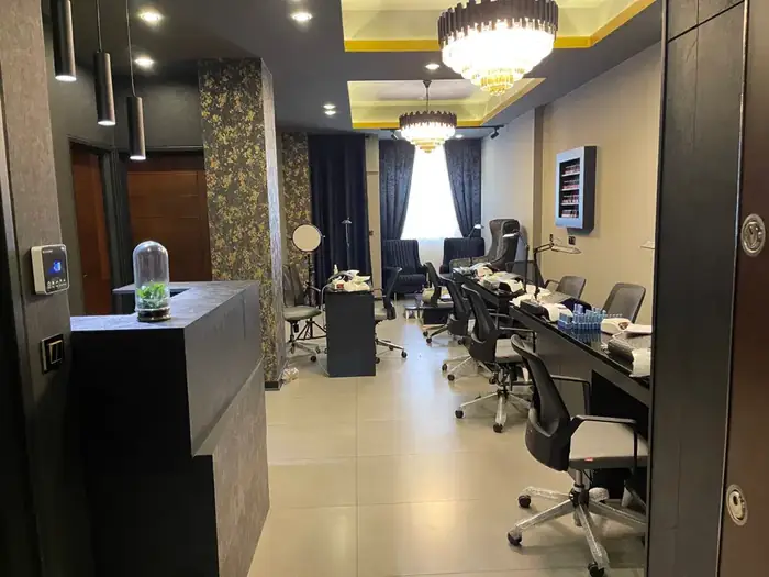 استخدام منشی جهت کلینیک زیبایی در شهرک غرب تهران