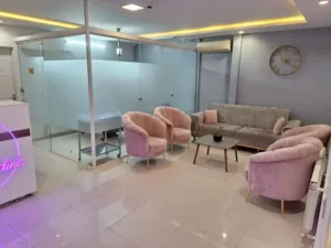 دعوت به همکاری از پزشک عمومی جهت خدمات زیبایی در احمدآباد مشهد