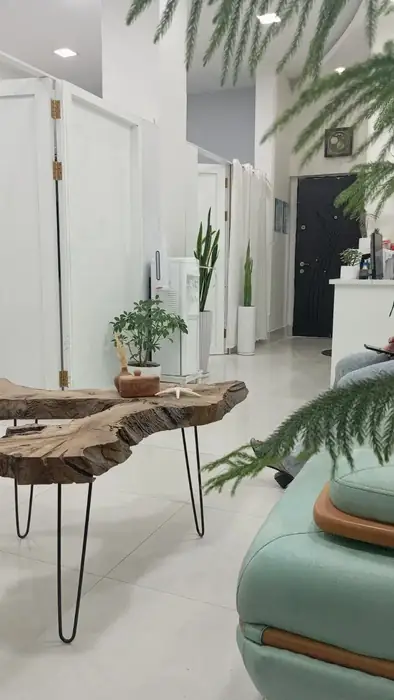 استخدام منشی خانم جهت کلینیک زیبایی در برازجان استان بوشهر