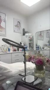 استخدام اپراتور لیزر جهت کلینیک پوست، مو و زیبایی در اندیشه تهران