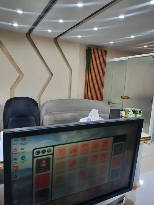 نیازمند مشاور زیبایی و ادمین خانم جهت کلینیک زیبایی در افسریه شمالی تهران