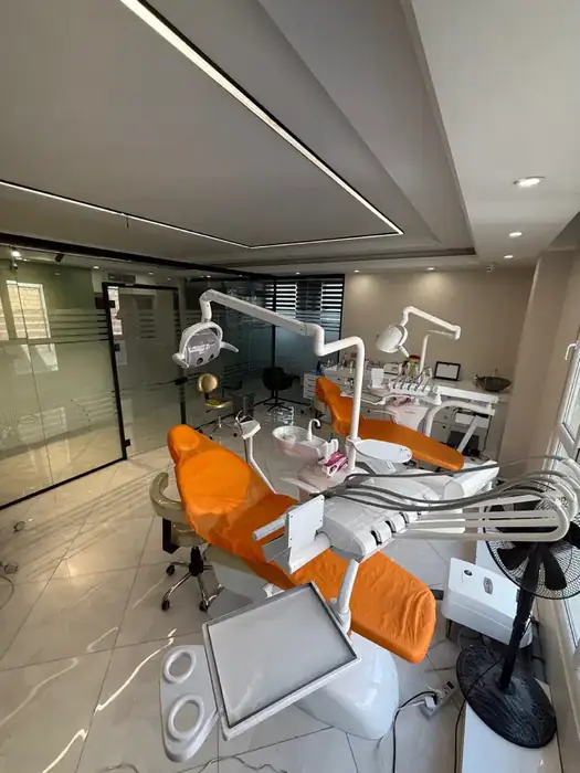 نیازمند منشی و دستیار جهت مطب دندانپزشکی واقع در نارمک تهران