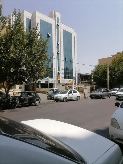 اجاره اتاق از مطب متخصص داخلی فعال در سینما سعدی شیراز