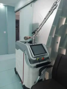 استخدام اپراتور لیزر جهت کلینیک واقع در خیابان دانشگاه قزوین