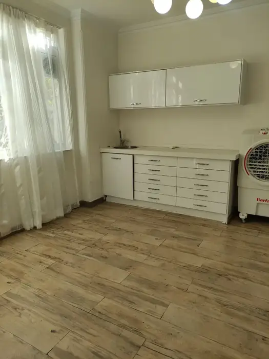 اجاره اتاق از مطب فعال در خیابان درختی تهران