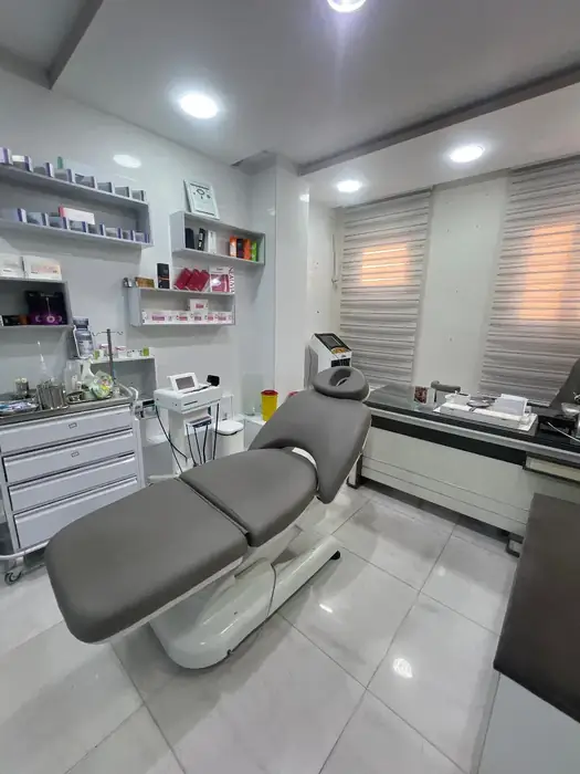 نیازمند پزشک زیبایی دارای پروانه جهت کلینیک در ابوذر تهران