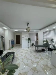 استخدام منشی و دستیار فیشیال مجرب جهت مرکز پوست در قزوین