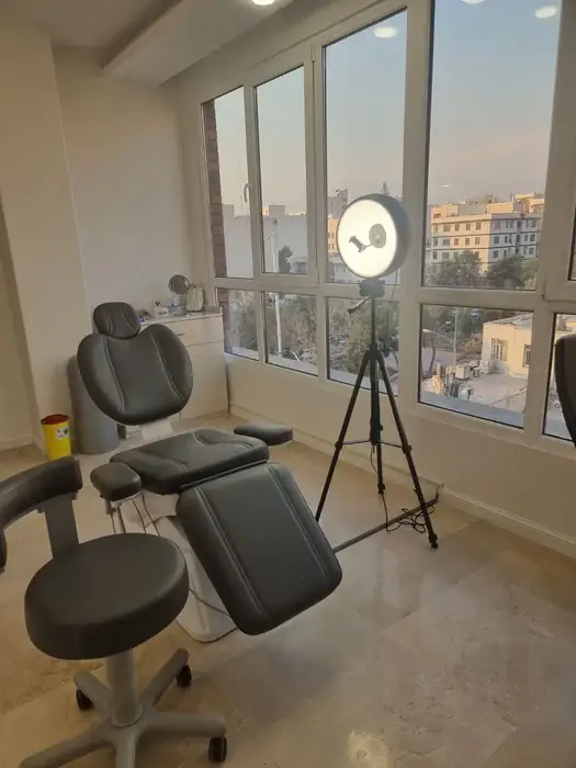 استخدام منشی و دستیار جهت مطب پوست و مو در اقدسیه تهران
