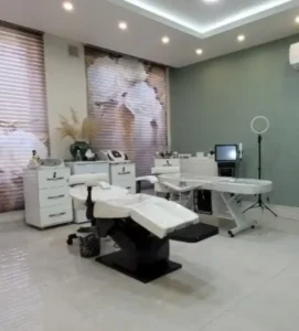 استخدام پزشک عمومی یا متخصص پوست و مو جهت کلینیک زیبایی در بابل