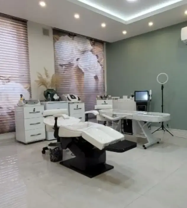 استخدام پزشک عمومی یا متخصص پوست و مو جهت کلینیک زیبایی در بابل