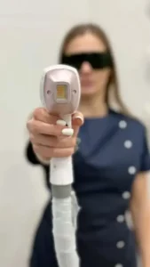 استخدام اپراتور لیزر جهت کلینیک مجهز در تنکابن استان مازندران