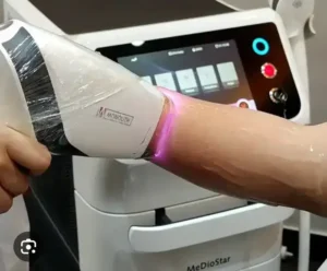 استخدام اپراتور لیزر خانم جهت کلینیک در دشتستان اصفهان