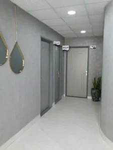 استخدام اسکین تراپیست جهت کلینیک زیبایی در سنندج