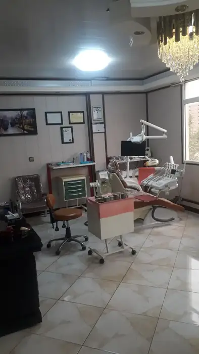 استخدام منشی و دستیار دندانپزشک جهت مطب در چهارصد دستگاه تهران