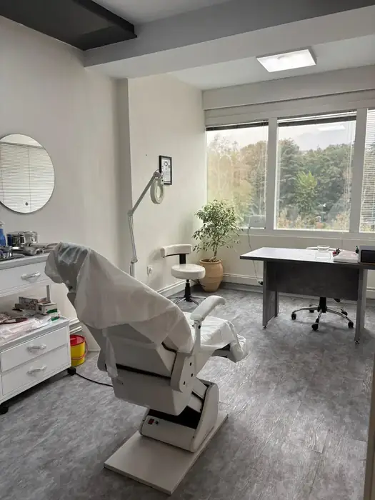 فروش تجهیزات مطب و کلینیک در جردن تهران