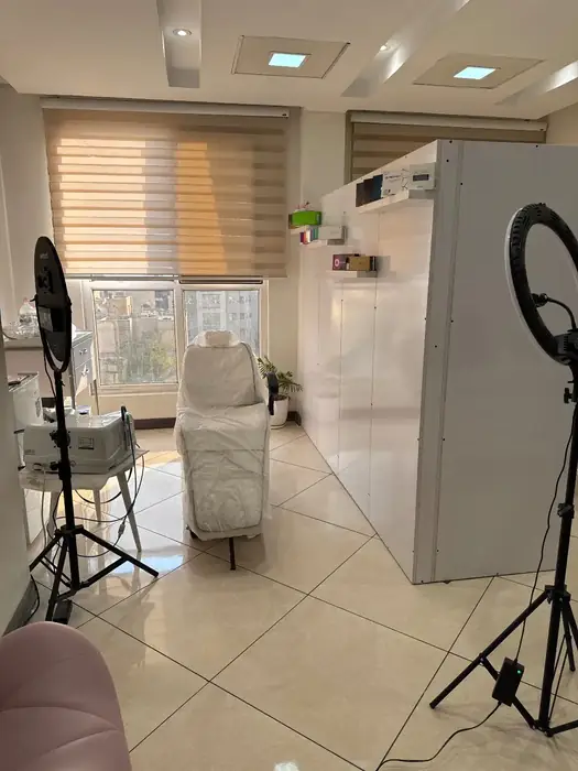 اجاره اتاق از مطب زیبایی به پزشک عمومی دارای پروانه در امانیه تهران