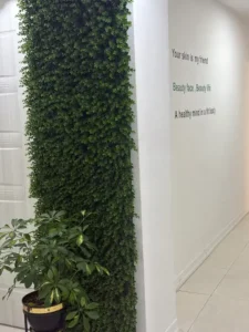 استخدام پزشک متخصص پوست و مو جهت کلینیک زیبایی در فرهنگ مشهد