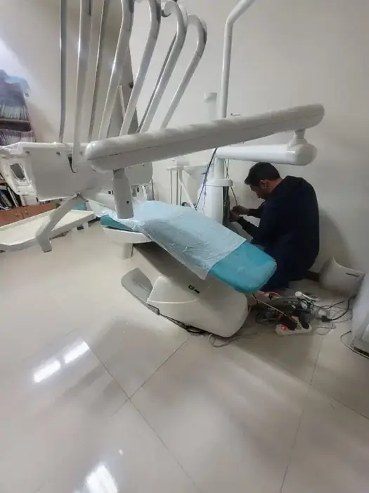 تعمیرات، خرید و فروش یونیت و سایر تجهیزات دندانپزشکی در مشهد