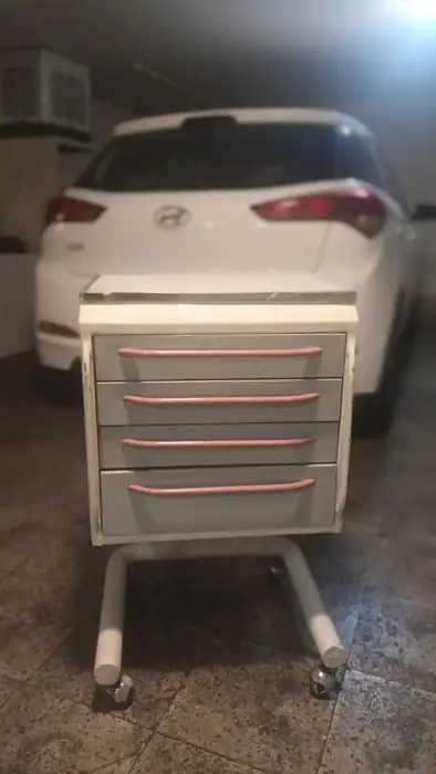 فروش میز دندانپزشکی در اختیاریه تهران