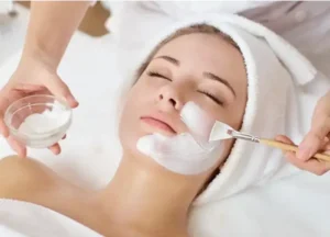 استخدام فیشیال کار جهت کلینیک زیبایی در صادقیه تهران