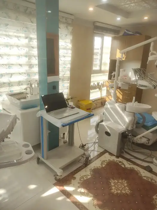 استخدام منشی و دستیار دندانپزشک جهت درمانگاه در باغستان تهران