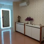 استخدام اپراتور لیزر خانم با دستگاه جهت کلینیک پزشکی در ارومیه