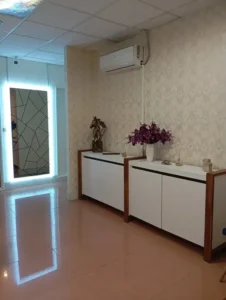 استخدام اپراتور لیزر خانم با دستگاه جهت کلینیک پزشکی در ارومیه