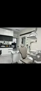 استخدام خانم به عنوان دستیار و مسئول پذیرش جهت کلینیک دندانپزشکی در قلهک تهران