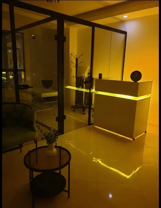 اجاره اتاق 6متری از مطب در پیروزی تهران