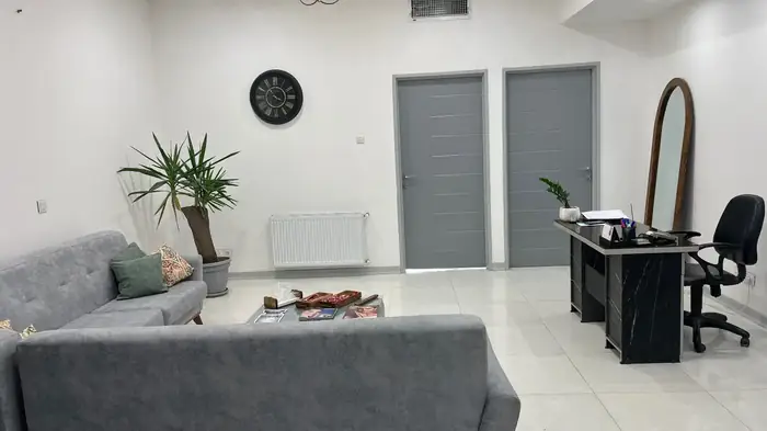 استخدام فیشیالیست حرفه‌ای جهت کلینیک زیبایی معتبر در بلوار مدرس رفسنجان استان کرمان