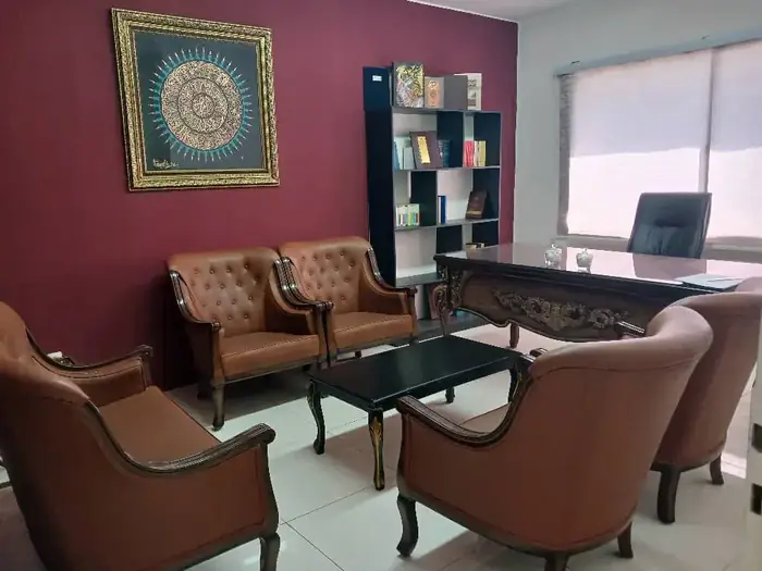 اجاره واحد 200متری مناسب مطب در ونک تهران