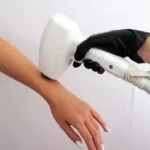 استخدام اپراتور لیزر خانم جهت کلینیک زیبایی در بندرعباس