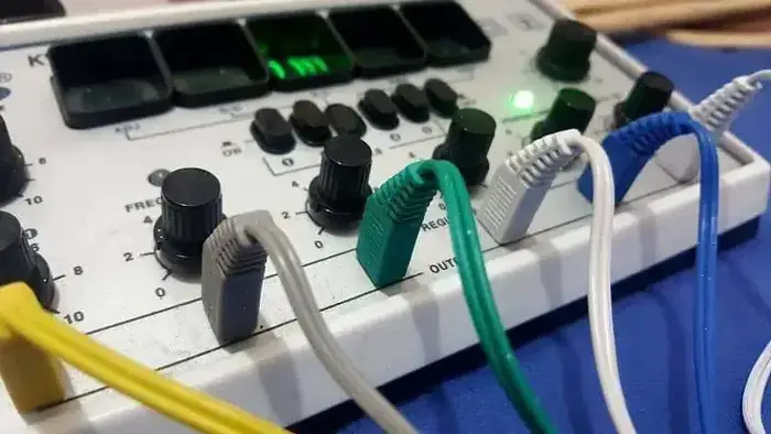 استخدام منشی آقا جهت کلینیک فیزیوتراپی در هروی تهران