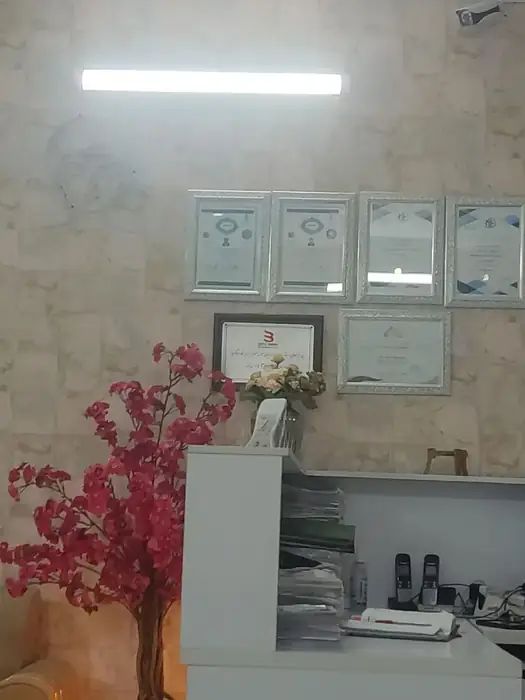 استخدام اپراتور لیزر خانم جهت کلینیک زیبایی فعال در اسلامشهر