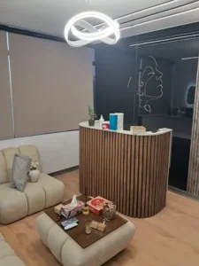 استخدام پزشک عمومی به عنوان مسئول فنی مطب زیبایی در کرج