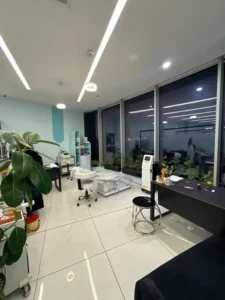 استخدام دستیار پزشک زیبایی جهت کلینیک معتبر در نیاوران تهران