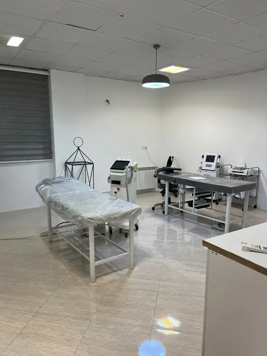 استخدام اپراتور لیزر با مدرک پیراپزشکی جهت مطب زیبایی در مشهد