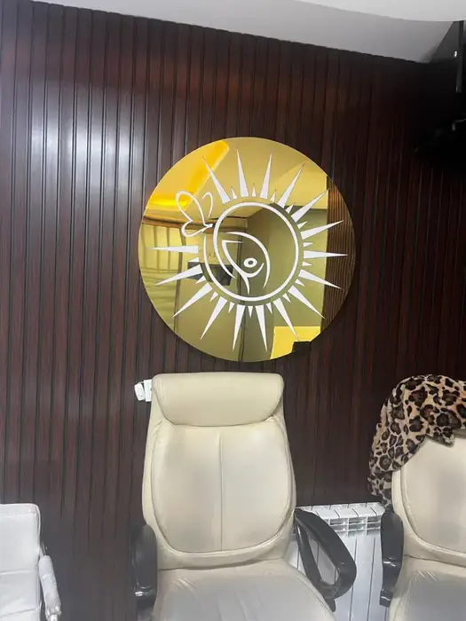 استخدام مسئول پذیرش، ادمین و اپراتور لیزر جهت کلینیک زیبایی معتبر در تبریز