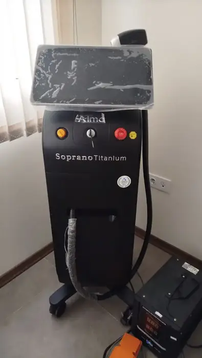 استخدام اپراتور لیزر خانم و آقا جهت کلینیک در شیراز