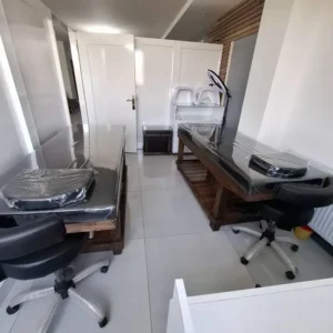 استخدام فیشیال کار حرفه‌ای جهت کلینیک زیبایی در اصفهان