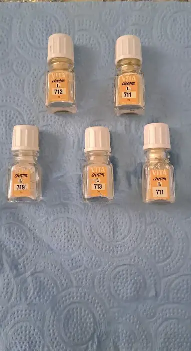 فروش پودر دندانسازی و استین رنگ آمیزی Vita و سرامکو در نیاوران تهران