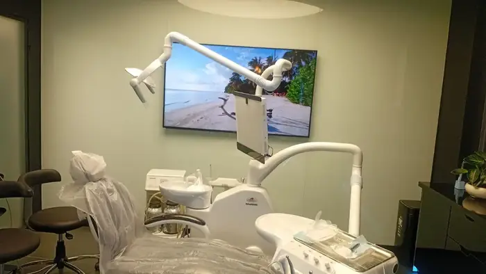 استخدام دستیار و منشی دندانپزشک جهت کلینیک در جنت‌آباد تهران