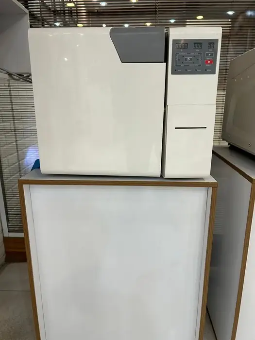 تجهیز کلینیک دندانپزشکی به صورت نقد و اقساط در شیراز